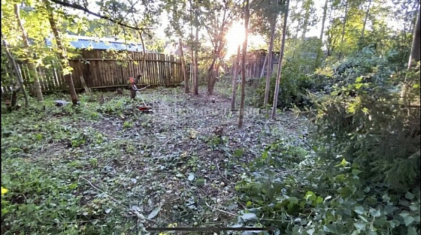 Уварово д.: участок 4 соток