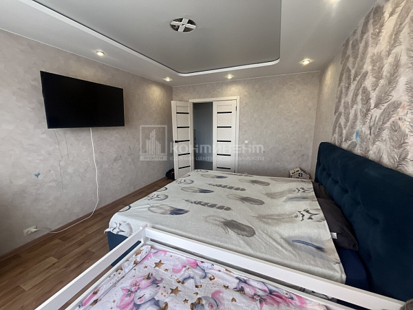 2-к квартира, 56.5 кв.м.