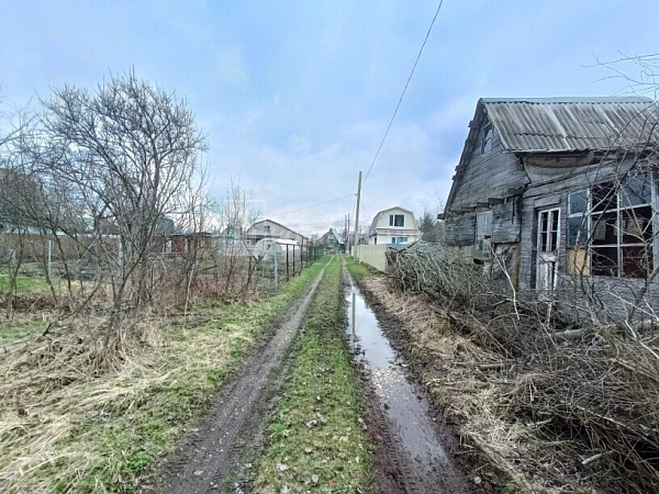 Уварово д.: участок 4 соток