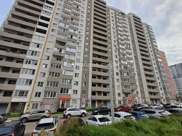 1-к квартира, 42.4 кв.м.