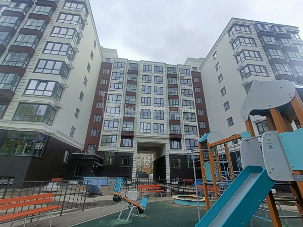 1-к квартира, 52 кв.м.